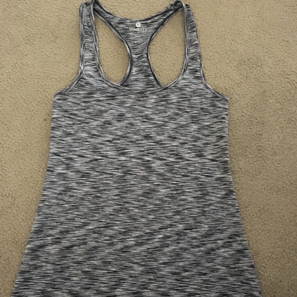 Workout tank top